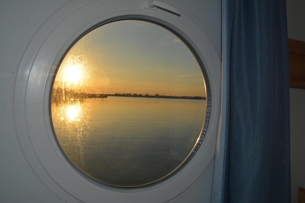 Aqua Resort Giulianova - Houseboat Experience 外观 照片